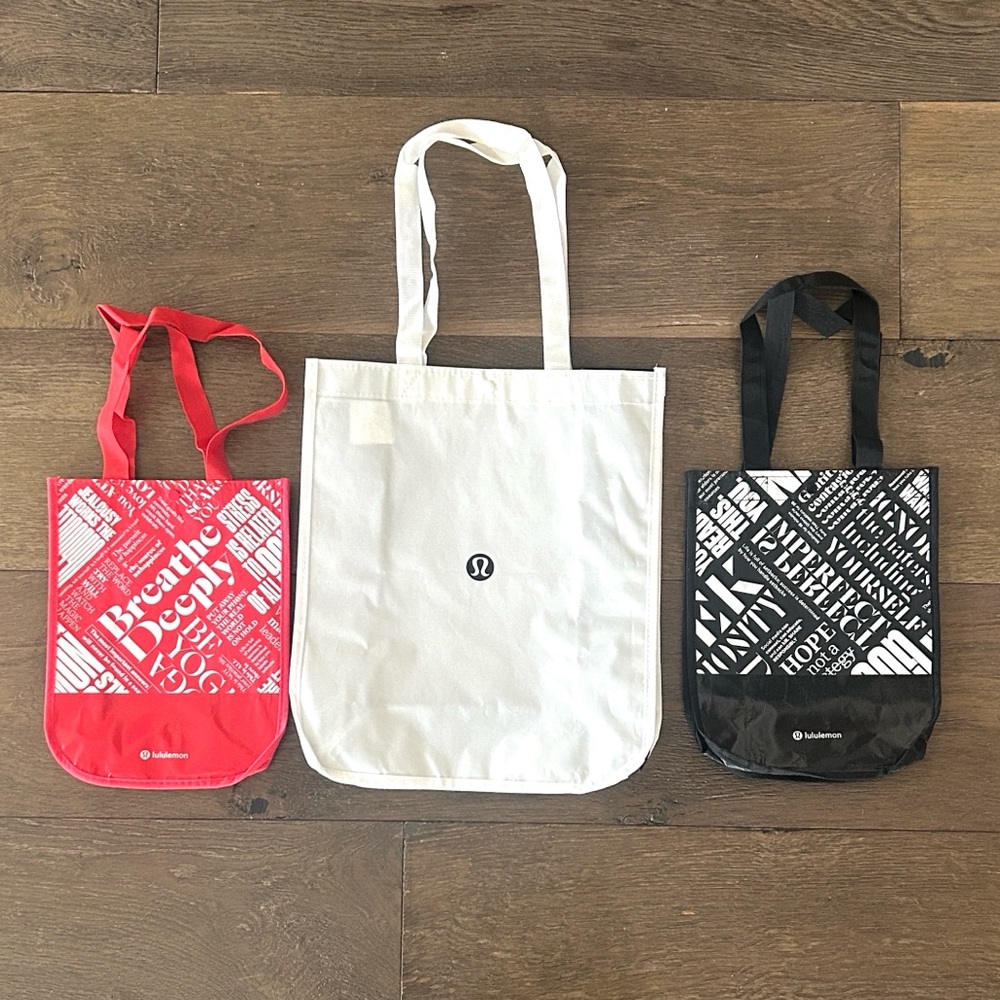 Lululemon Reusable Bag Set of 3 - Picture 7 of 7